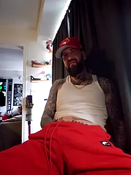 beardedtattood (Ask my age) - Let's get this cock hard ❤️