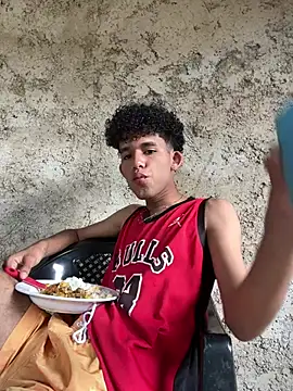 stickmendez (M twink) - Ayúdame para mis gastos universitarios