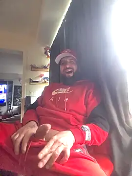 beardedtattood (Ask my age) - Let's get this cock hard ❤️