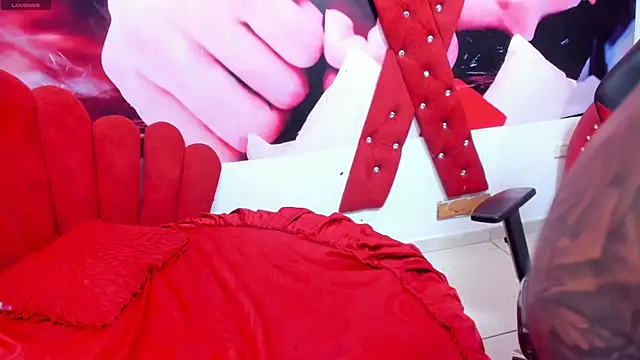 vayolettatto_bigass (T young) - Naked