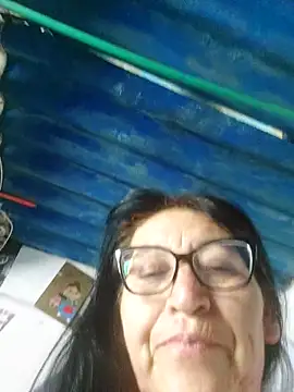 Webcam Model (clarita_01)  is live.Free join now!