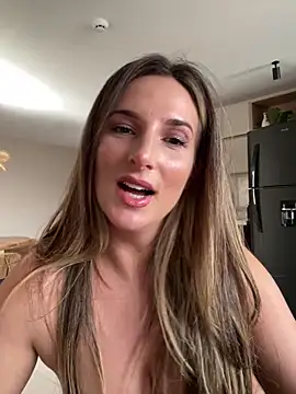 thescorpionfr_ (F young) - Boob and tongue out 😛