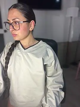 Webcam Model (ArianaDominguezPink_)  is live.Free join now!