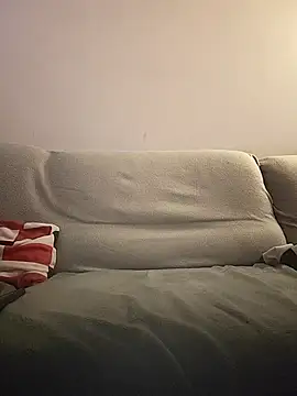 laura_ati - Laura_Ati's free webcam - UK Sex Cams