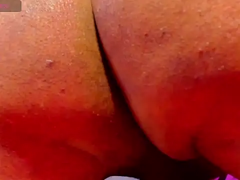 tifanybigcock live sex cam