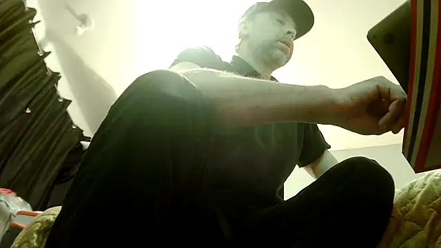 wolfeman74 - Wolfeman74's free webcam