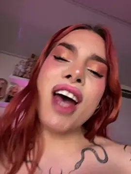 devlin_nurmi live sex cam