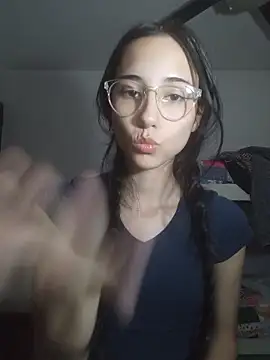 isaaabelaaa (F teen) - every 150tk, 1min rub clit + orgasm