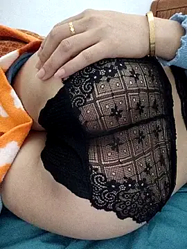 haralushiaaa - Haralushiaaa's free webcam