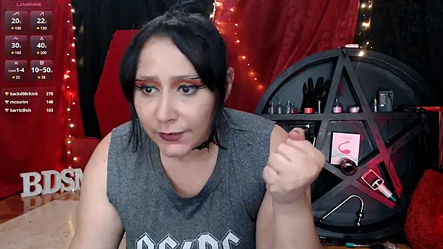 monetkitty - MonetKitty's free webcam - UK Sex Cams