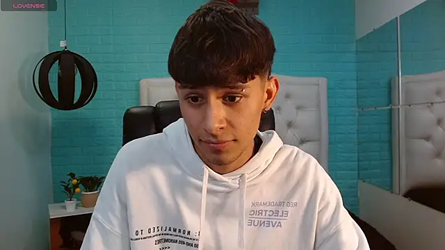 draxblade09 (M twink) - SHOW SUPER BIG COCK