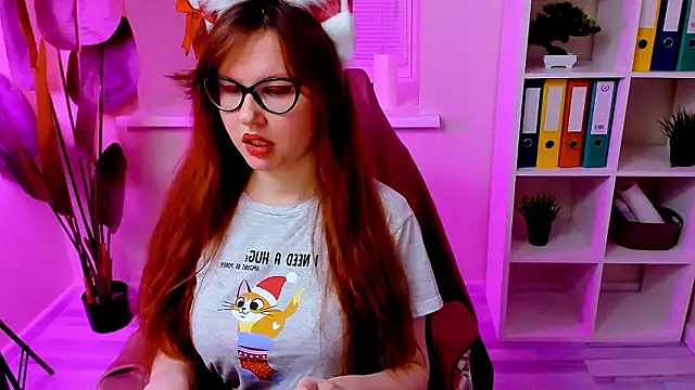 carolgiggly - CarolGiggly's free webcam - UK Sex Cams