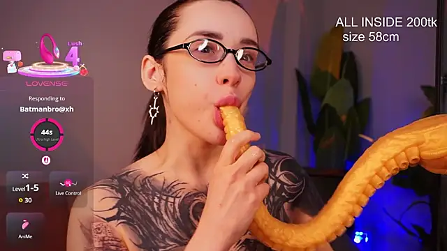 evacanton - EvaCanton's free webcam - UK Sex Cams