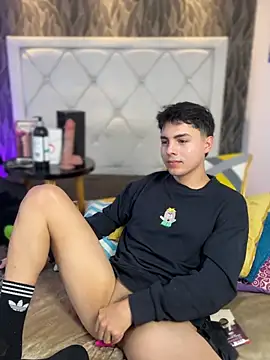 samu_hott (M young) - SHOW CUM U ANAL