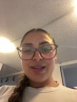 ArianaDominguezPink_