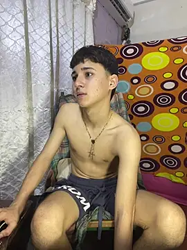 artursmith (M twink) - show cum