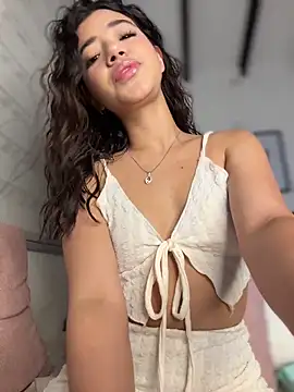 goodgirlgonebadxxx (F teen) - MAKE ME SQUIRT SO  HARD