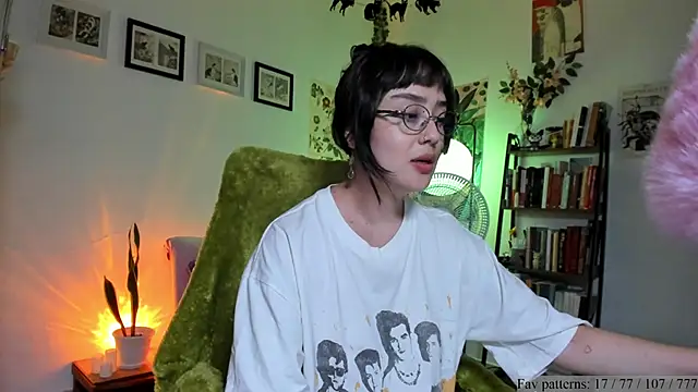 _insomnia__ - _Insomnia__'s free webcam - UK Sex Cams