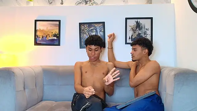COUPLES_BOYS live sex cam
