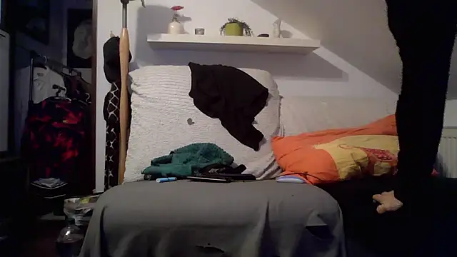 cambitchboy - Cambitchboy's free webcam - UK Sex Cams