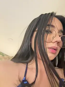 Michelle_Zoe from StripChat is Freechat