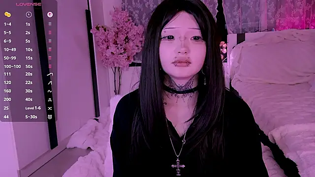 Lein_Bone live sex cam