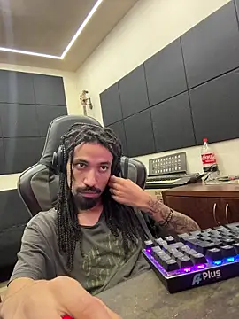 FavelaDaddyCum webcam