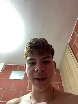 Handsome_boys69 webcam