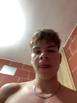 Handsome_boys69 webcam