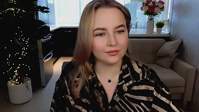 mira_mermayd - Mira_Mermayd's free webcam - UK Sex Cams