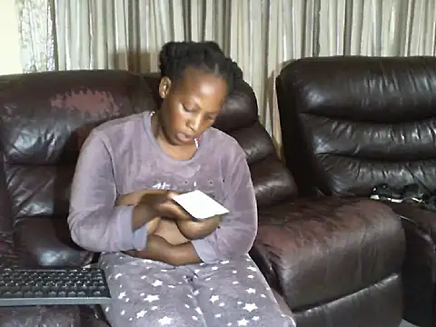 sky-diamond (F young) - queen of squirt in the room welcome me