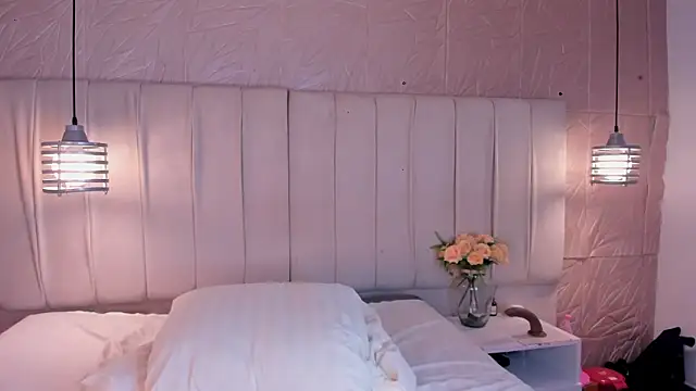 avy_st - Avy_st's free webcam - UK Sex Cams