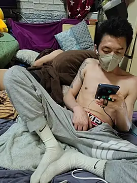 Christopher1024 webcam