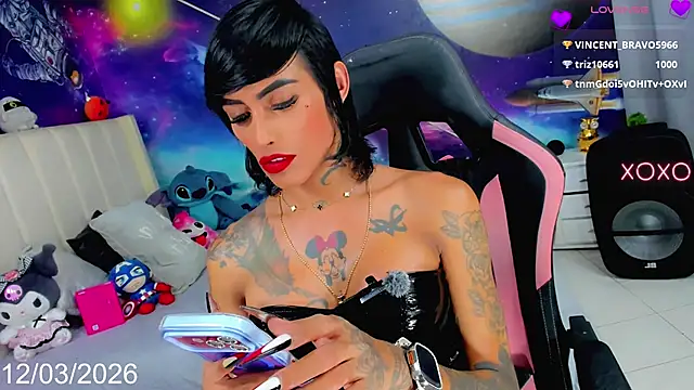 nella_dolls - Nella_Dolls's free webcam - UK Sex Cams