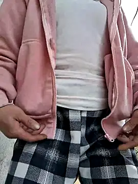 tcm-cute - Tcm-cute's free webcam - UK Sex Cams