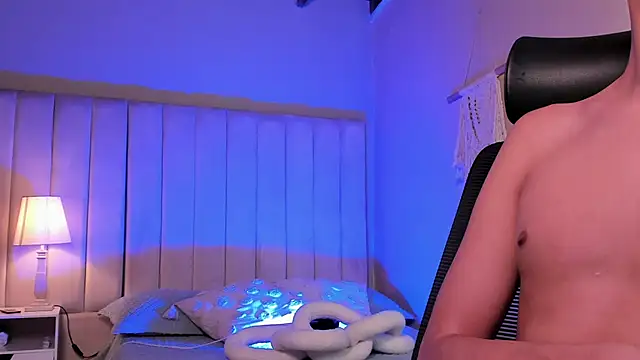 seab_trooy - Seab_trooy's free webcam - UK Sex Cams