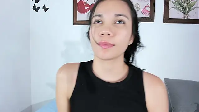 emiily_parkerr - Emiily_Parkerr's free webcam - UK Sex Cams