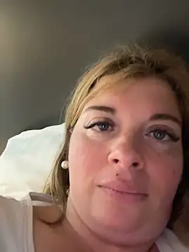 lombada - Lombada's free webcam - UK Sex Cams