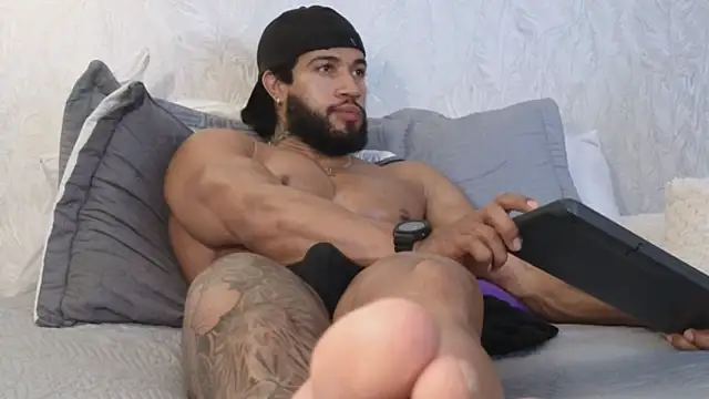 osher_cox - Osher_Cox's free webcam - UK Sex Cams