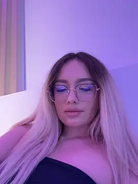 mollyxxx (F young) - Cum and squirt(last tipper gets whatsapp