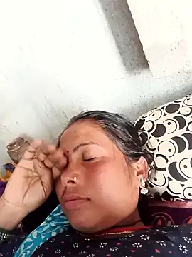 Webcam Model (Shreya_pandit)  is live.Free join now!