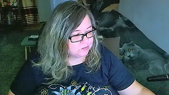 sex2 (F mature) - naked, squirt