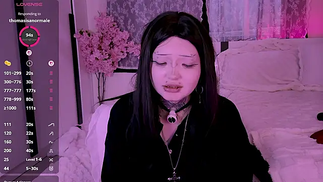 lein_bone (F teen) - take off panties