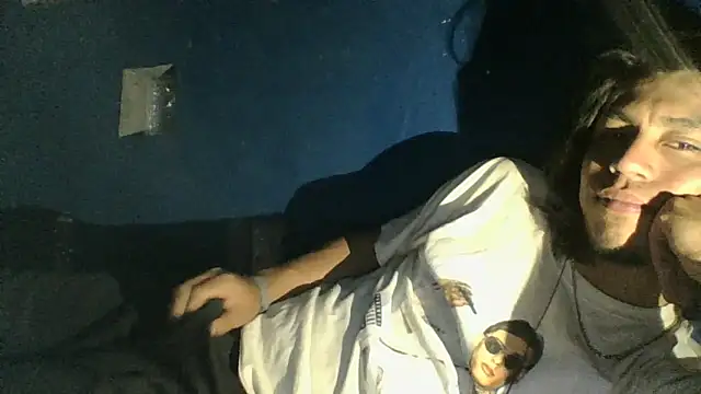 alexalejandro13 - AlexAlejandro13's free webcam - UK Sex Cams