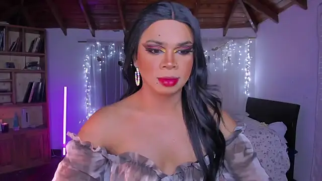 CuteRomi live sex cam