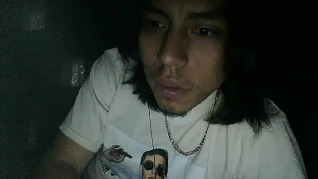 AlexAlejandro13 webcam