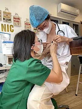 clinic_sexy - Clinic_Sexy's free webcam