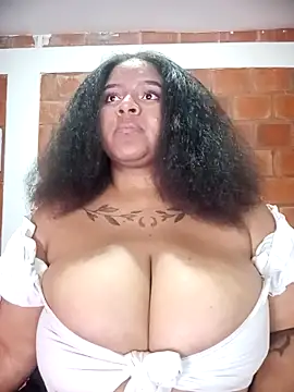 Valentina_belmont webcam