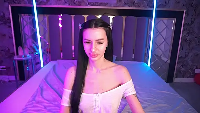 snow_whiteeex (F young) - make Nika a gift for March 8 ❤️