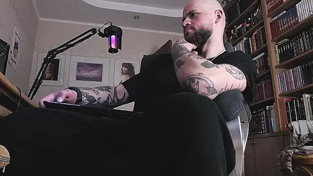 findomjason (M young) - to be a good boy is what u crave😈